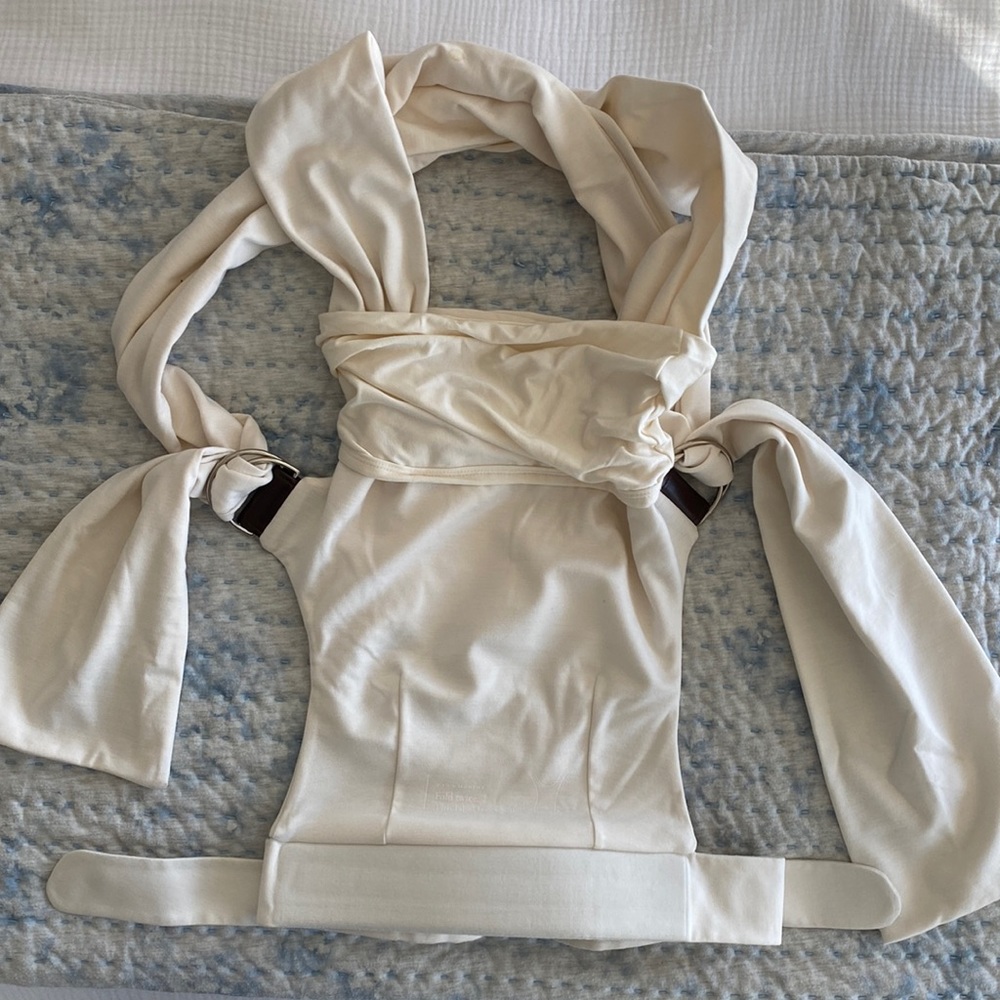 Lalabu baby carrier